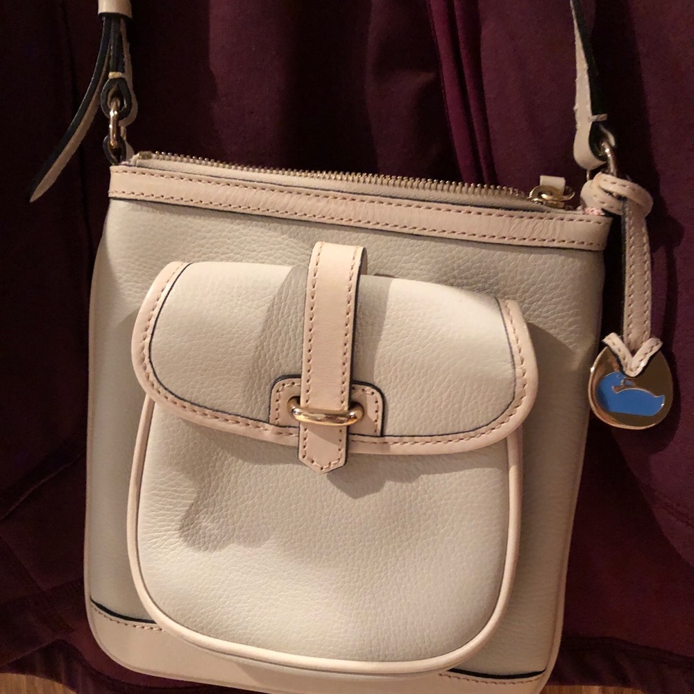 Dooney & Bourke crossbody bag